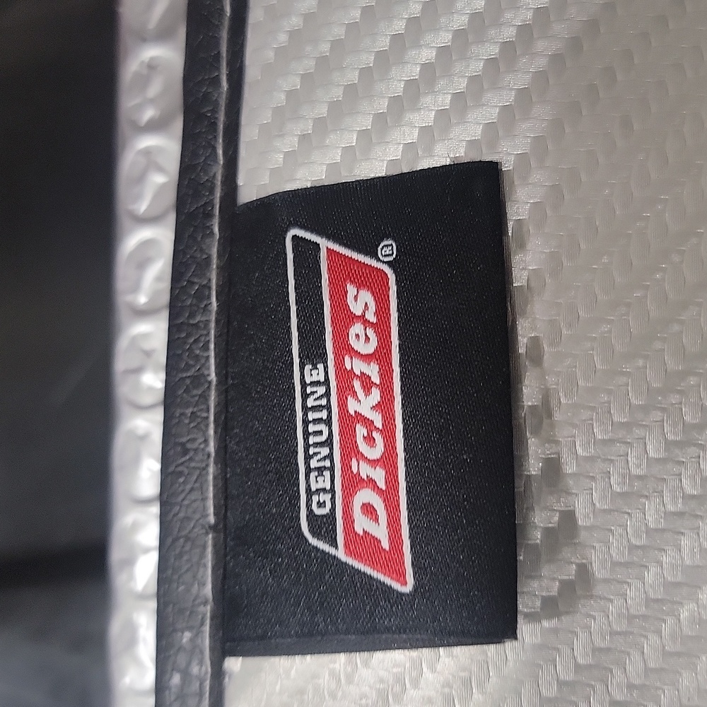windshield visor - Picture 4 of 8